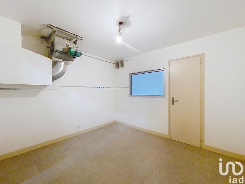 Local commercial - 183 m²