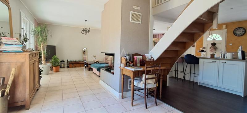 Maison - 114 m² - 5 pièces