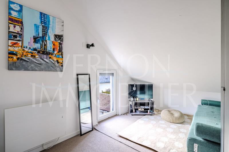 Maison - 96 m² - 4 pièces