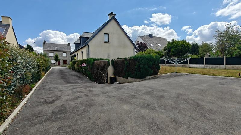 Maison - 152 m² - 6 pièces