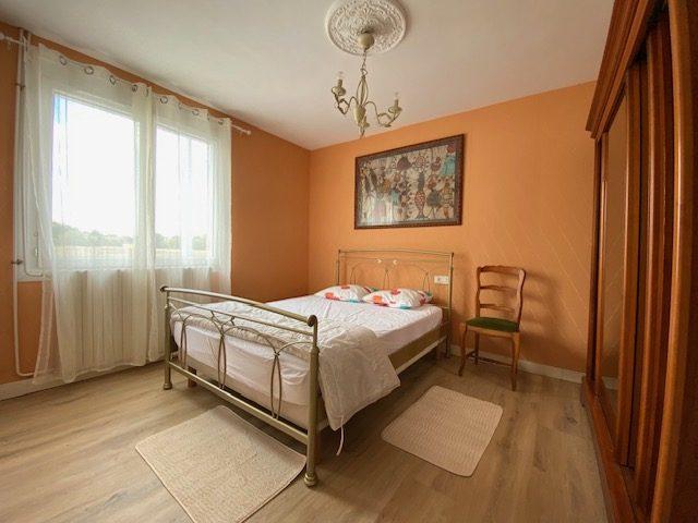 Maison - 179 m² - 7 pièces