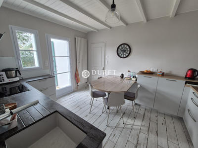 Maison - 140 m² - 7 pièces