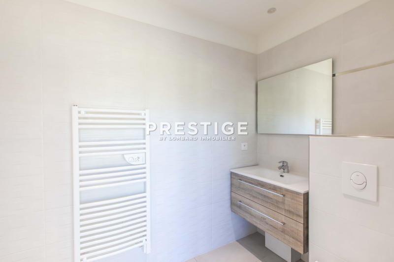 Maison - 143 m² - 6 pièces