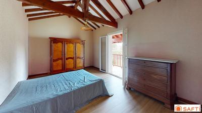 Maison - 137 m² - 5 pièces