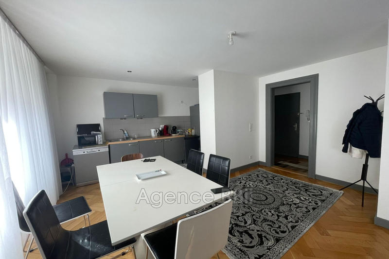 Appartement - 108 m² - 4 pièces