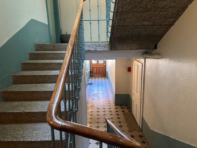 Appartement - 80 m² - 3 pièces