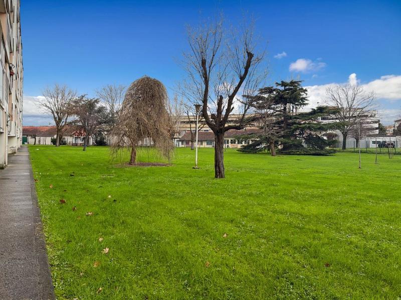 Appartement - 72 m² - 4 pièces