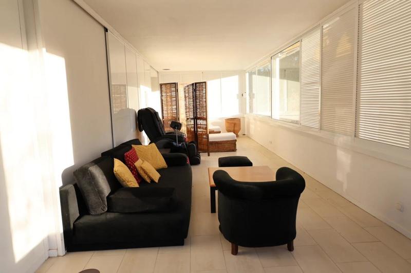 Villa - 340 m² - 10 pièces