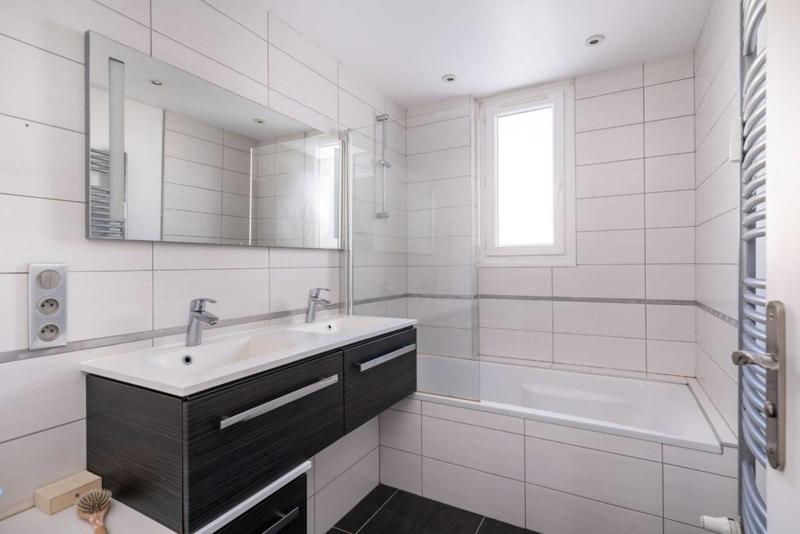 Appartement - 95 m² - 3 pièces