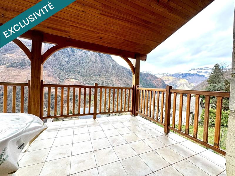 Maison - 180 m² - 9 pièces