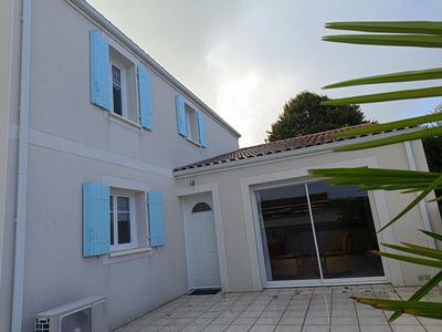 Maison - 104 m² - 4 pièces