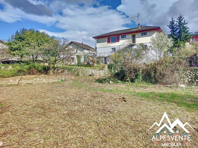 Demeure - 92 m² - 5 pièces