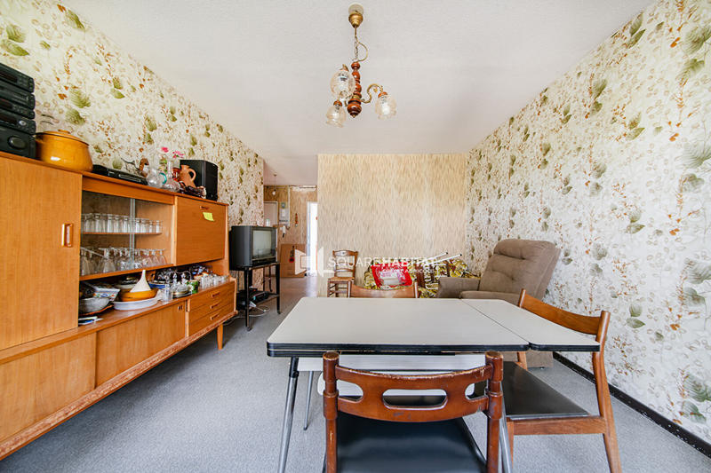 Appartement - 102 m² - 6 pièces