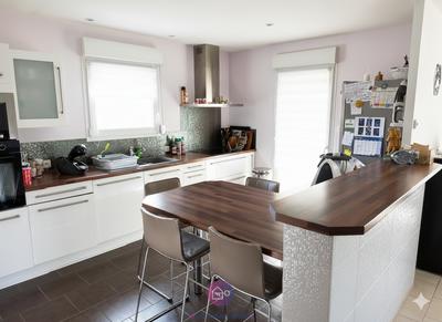 Maison - 105 m² - 5 pièces