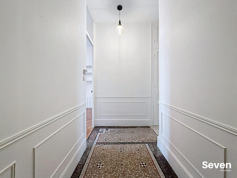 Appartement - 71 m² - 2 pièces