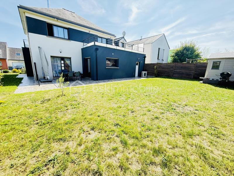 Maison - 140 m² - 6 pièces