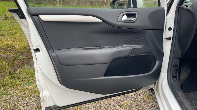 Citroën C4 II 1.2 PureTech 130 Eat6 Millenium - Automatique