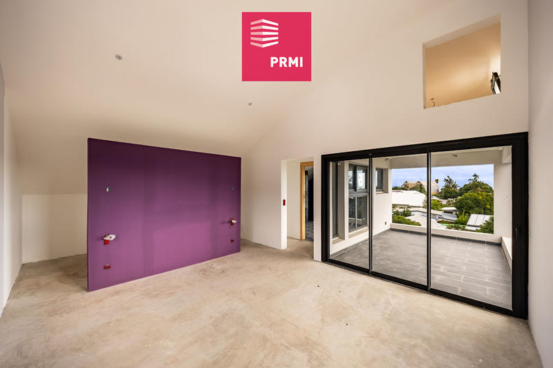 Maison - 200 m² - 5 pièces