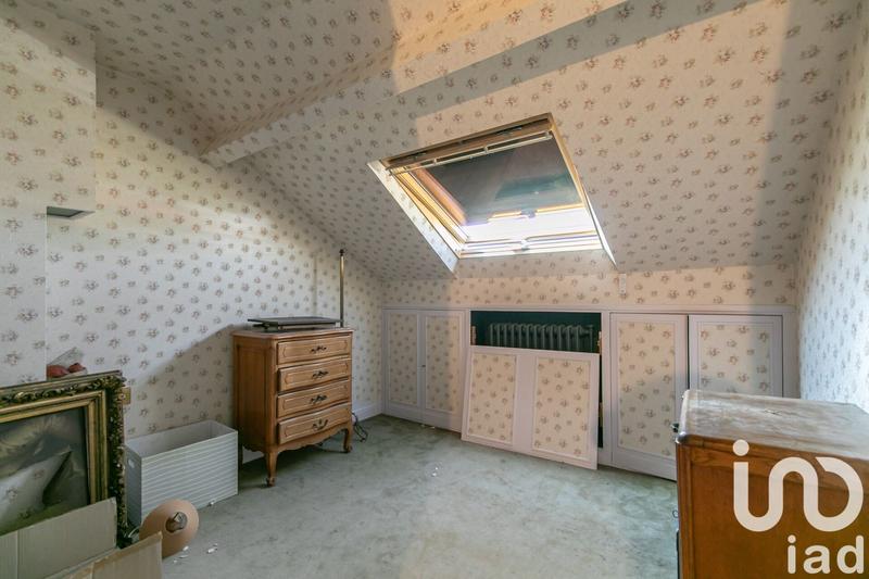 Maison - 230 m² - 12 pièces