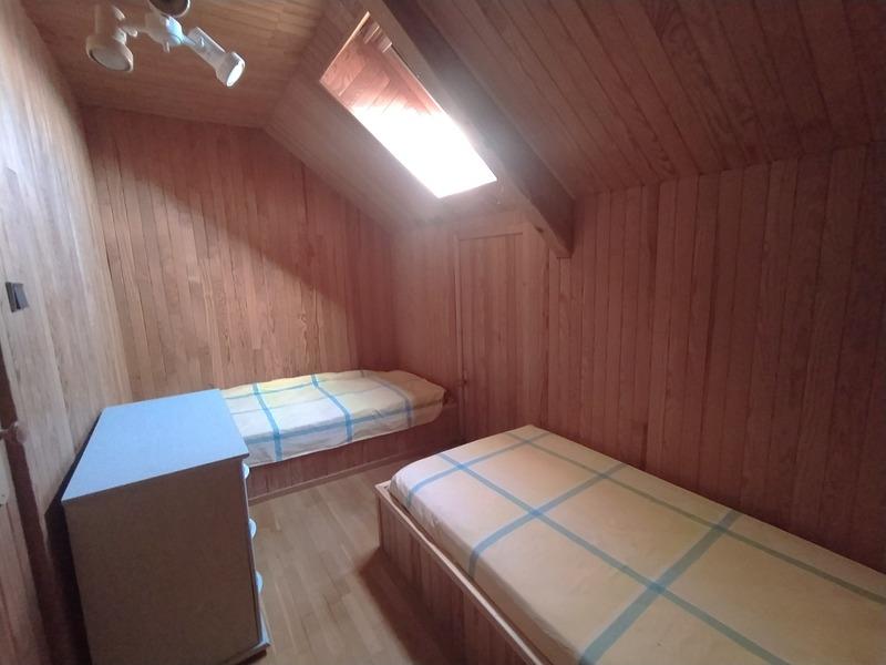 Maison - 222 m² - 8 pièces