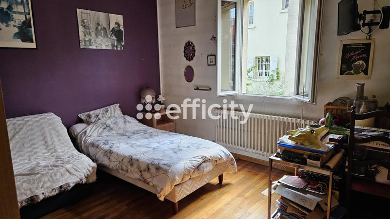 Pavillon - 148 m² - 7 pièces