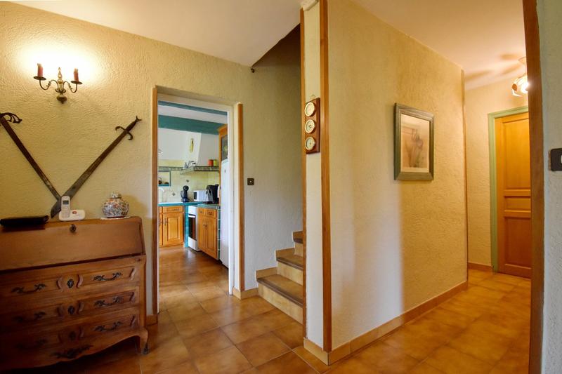 Maison - 186 m² - 11 pièces