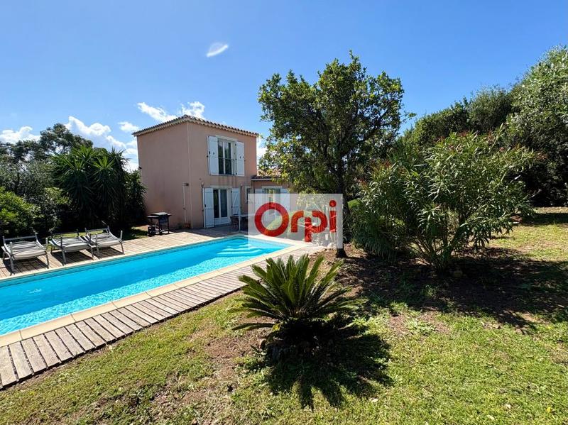 Villa - 232 m² - 11 pièces