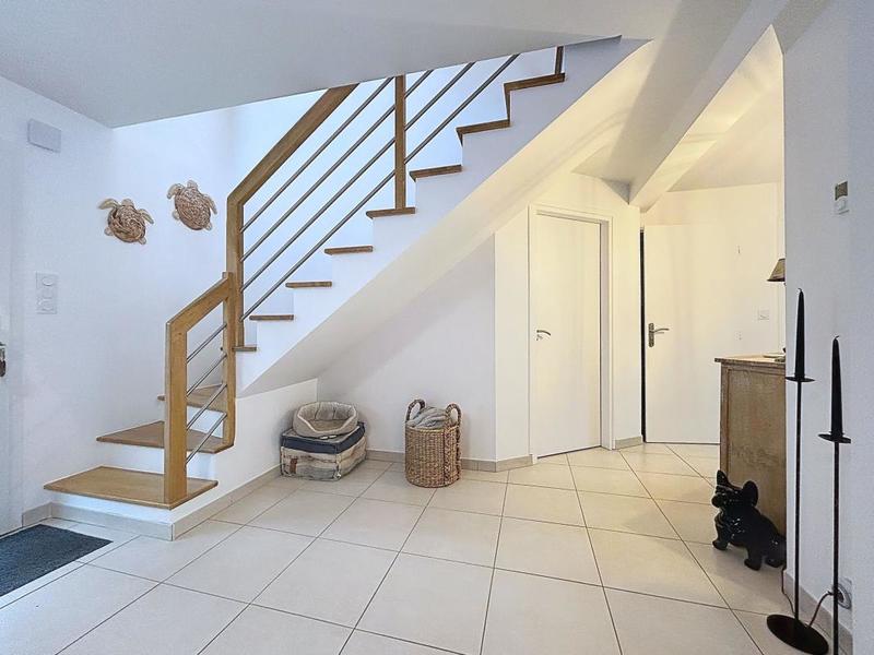 Maison - 105 m² - 4 pièces