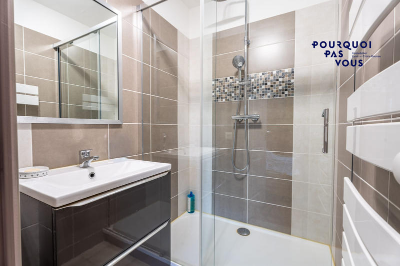 Maison - 175 m² - 6 pièces