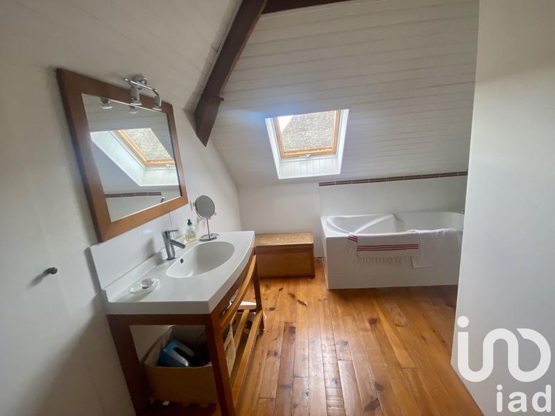 Maison - 412 m² - 10 pièces