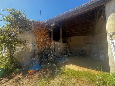 Terrain constructible - 600 m²