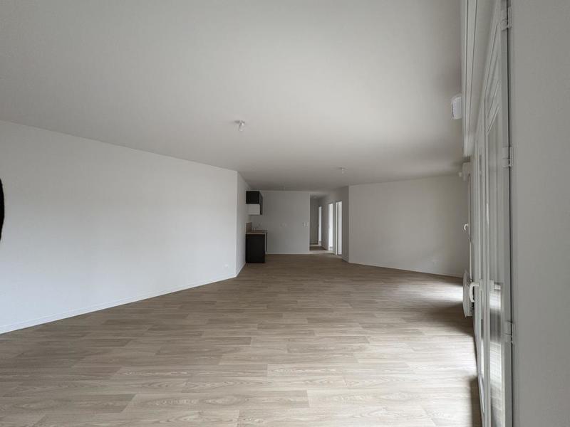 Appartement - 85 m² - 4 pièces