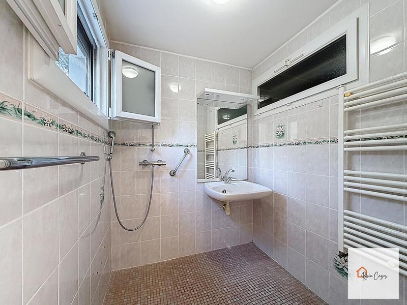 Maison - 90 m² - 5 pièces