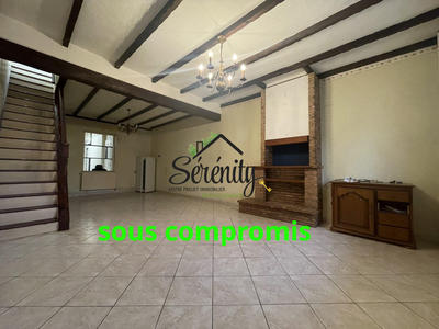 Maison - 83 m² - 5 pièces