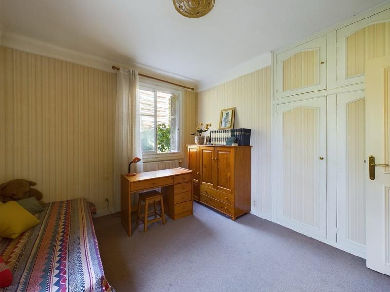 Appartement - 100 m² - 4 pièces