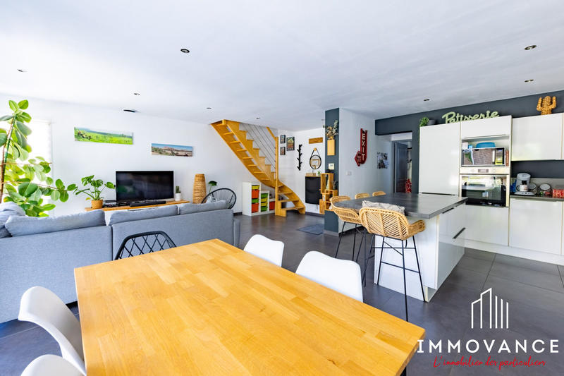 Villa - 100 m² - 4 pièces