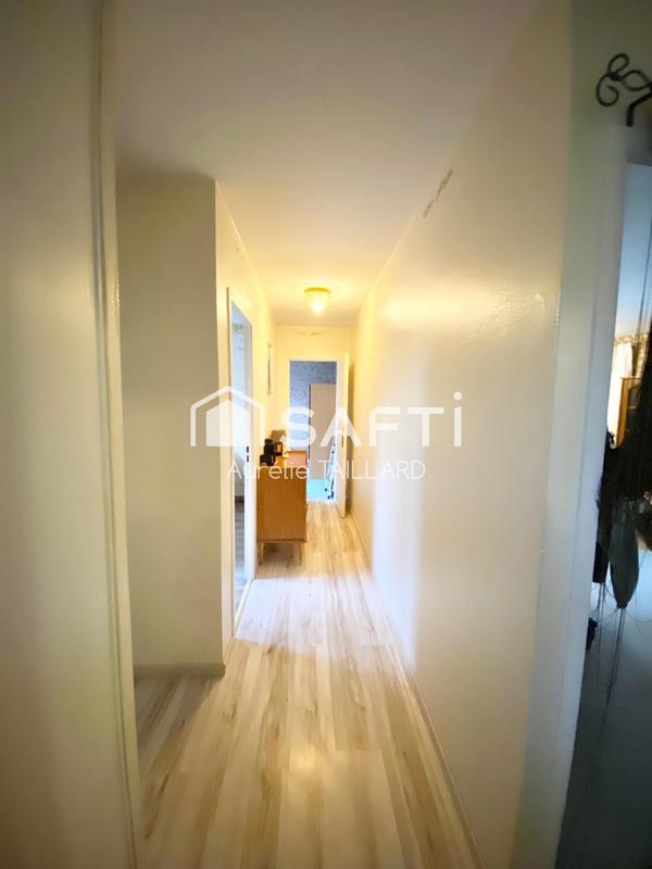 Maison - 93 m² - 4 pièces