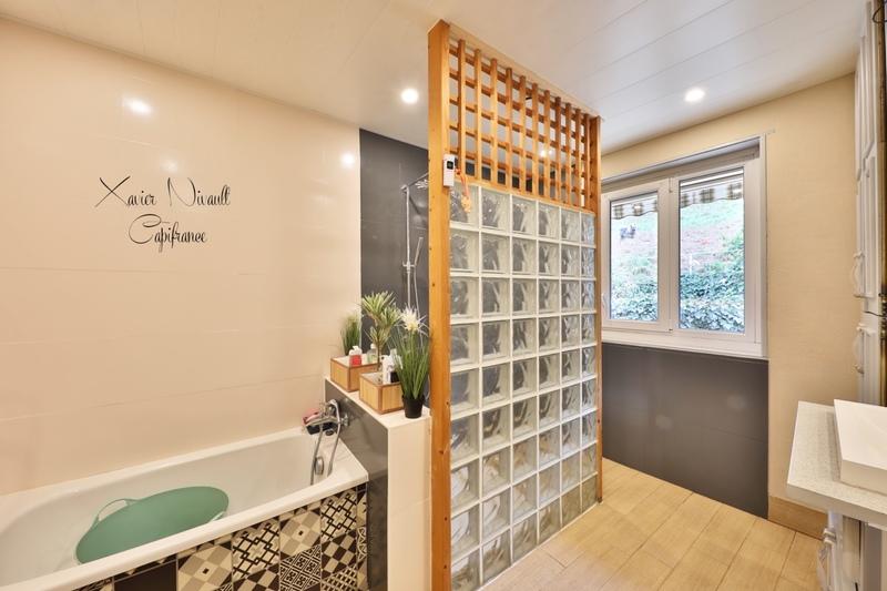 Maison - 190 m² - 6 pièces