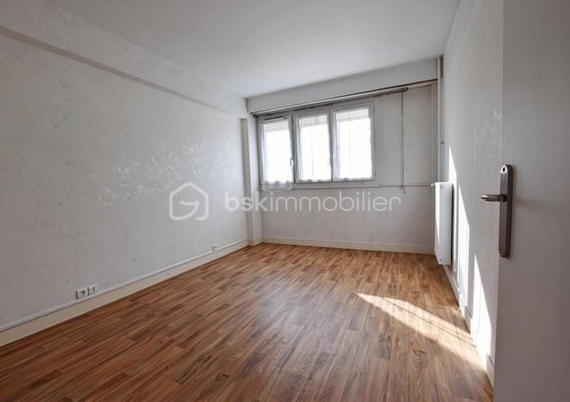 Appartement - 82 m² - 4 pièces