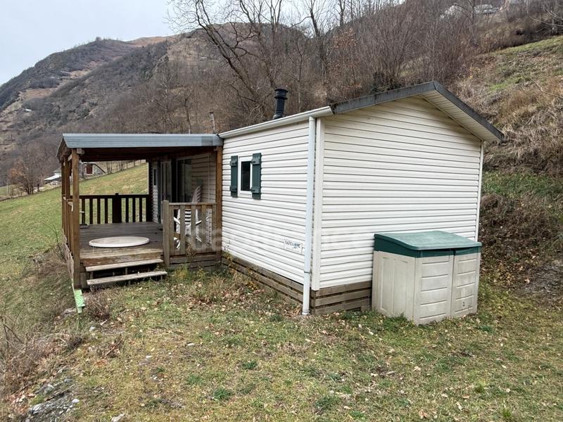 Propriété - 100 m² - 3 pièces