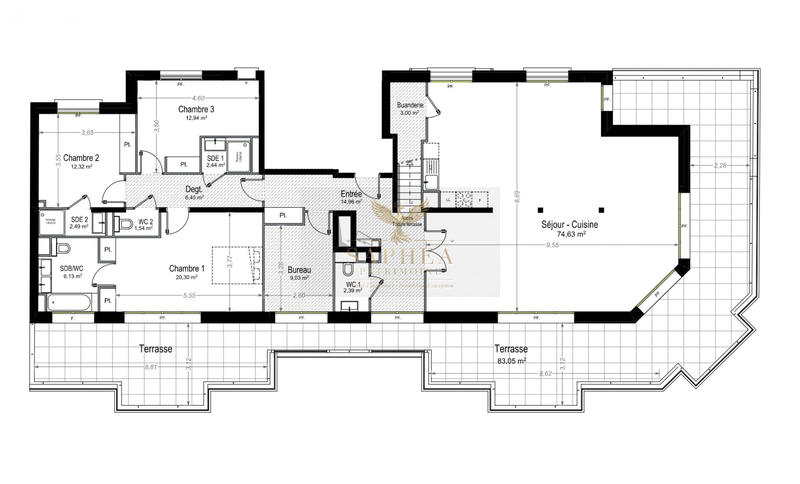 Appartement - 168 m² - 4 pièces