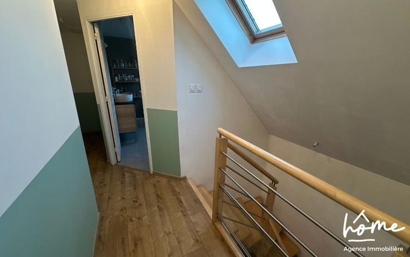 Appartement - 135 m² - 6 pièces