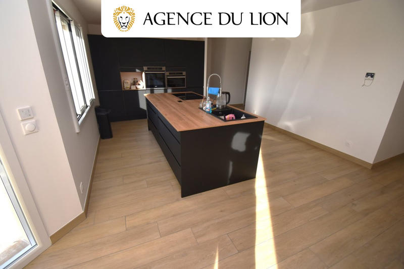 Maison - 173 m² - 7 pièces