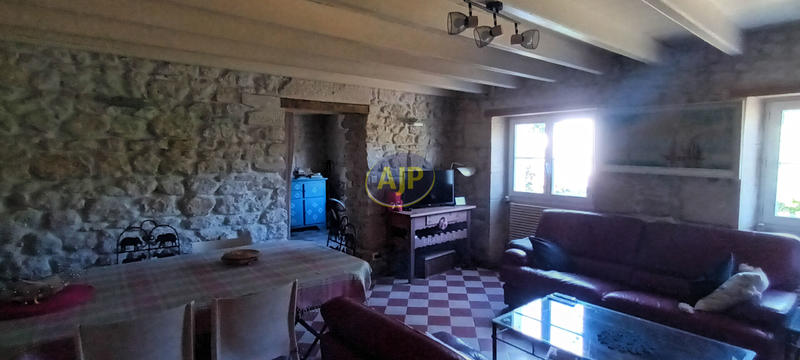 Maison - 123 m² - 5 pièces