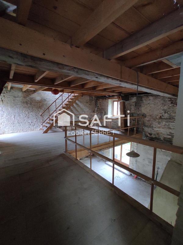 Maison - 204 m² - 2 pièces