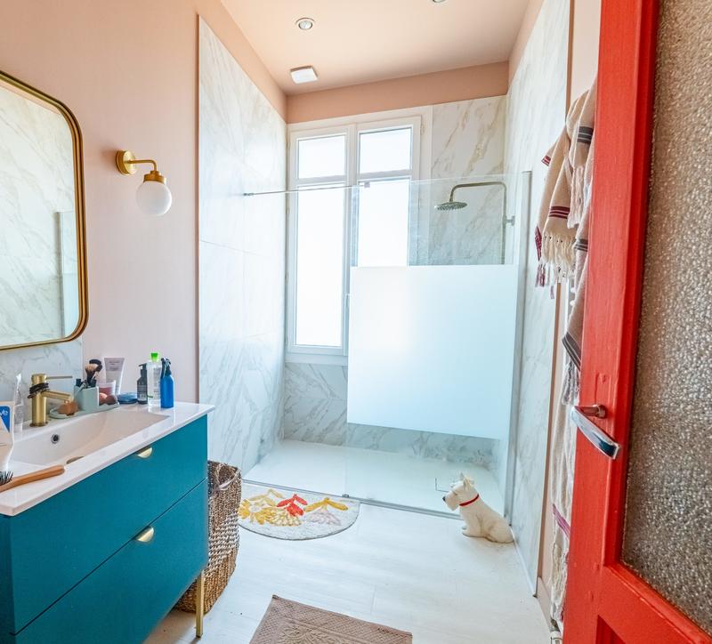 Maison - 345 m² - 8 pièces