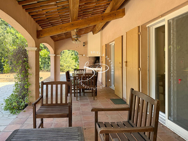 Maison - 186 m² - 6 pièces