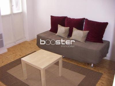 Appartement ancien - 21 m² - 1 pièce