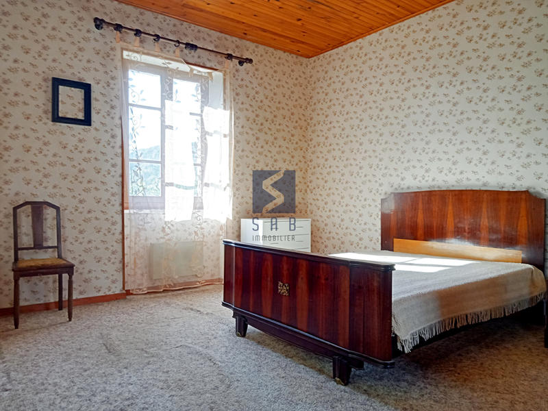 Propriété - 170 m² - 7 pièces