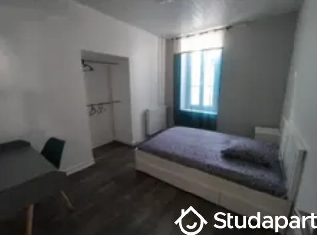 Chambre - 10 m² - 1 pièce